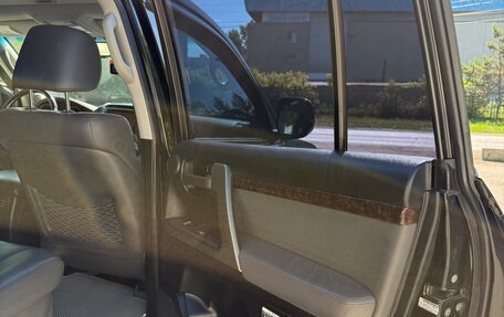 Toyota Land Cruiser 200, 2010 год, 3 950 000 рублей, 11 фотография