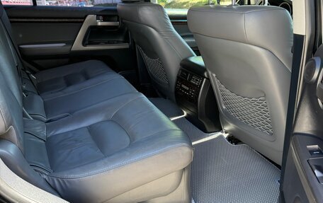 Toyota Land Cruiser 200, 2010 год, 3 950 000 рублей, 12 фотография