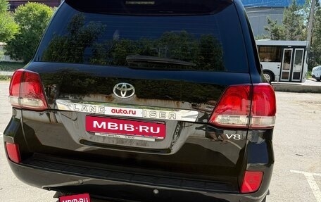 Toyota Land Cruiser 200, 2010 год, 3 950 000 рублей, 17 фотография