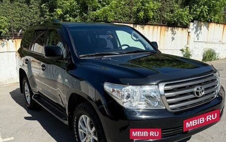 Toyota Land Cruiser 200, 2010 год, 3 950 000 рублей, 20 фотография
