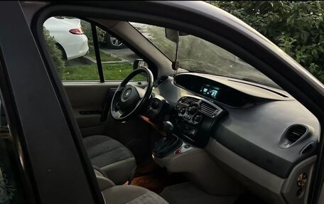 Renault Scenic III, 2005 год, 400 000 рублей, 2 фотография