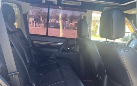 Mitsubishi Pajero IV, 2007 год, 1 350 000 рублей, 8 фотография