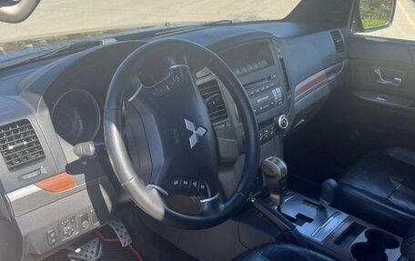 Mitsubishi Pajero IV, 2007 год, 1 350 000 рублей, 10 фотография