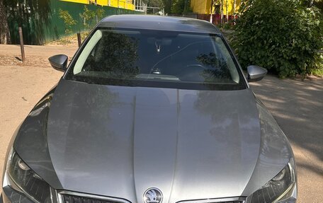 Skoda Superb III рестайлинг, 2016 год, 1 450 000 рублей, 4 фотография