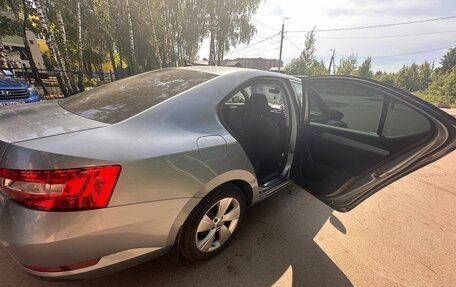 Skoda Superb III рестайлинг, 2016 год, 1 450 000 рублей, 13 фотография