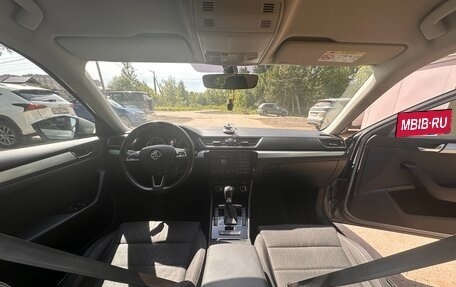 Skoda Superb III рестайлинг, 2016 год, 1 450 000 рублей, 17 фотография