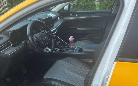 KIA K5, 2021 год, 1 375 000 рублей, 6 фотография