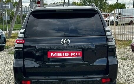 Toyota Land Cruiser Prado 150 рестайлинг 2, 2021 год, 5 990 000 рублей, 5 фотография