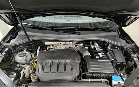 Volkswagen Tiguan II, 2021 год, 4 243 000 рублей, 11 фотография
