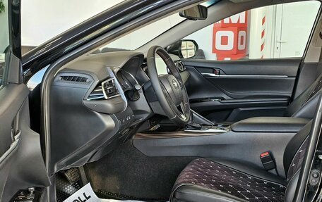 Toyota Camry, 2019 год, 2 799 000 рублей, 10 фотография