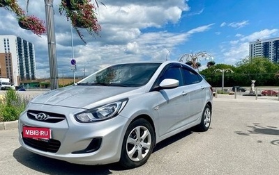 Hyundai Solaris II рестайлинг, 2013 год, 770 000 рублей, 1 фотография