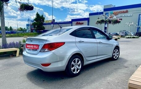 Hyundai Solaris II рестайлинг, 2013 год, 770 000 рублей, 4 фотография