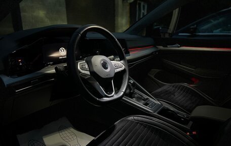Volkswagen Golf VIII, 2021 год, 1 830 000 рублей, 16 фотография
