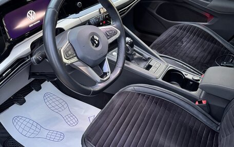 Volkswagen Golf VIII, 2021 год, 1 830 000 рублей, 17 фотография