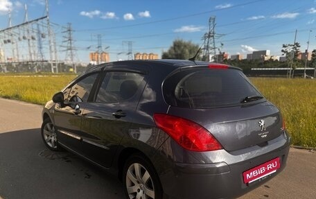 Peugeot 308 II, 2008 год, 575 000 рублей, 2 фотография