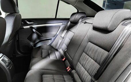 Skoda Octavia, 2011 год, 735 000 рублей, 12 фотография