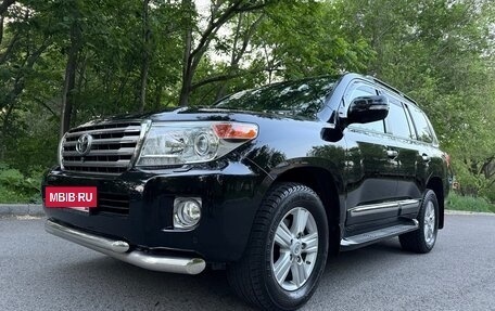 Toyota Land Cruiser 200, 2015 год, 5 700 000 рублей, 3 фотография