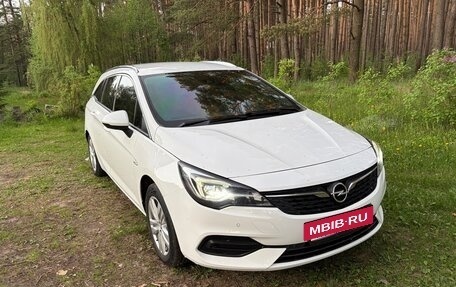 Opel Astra K, 2020 год, 1 199 000 рублей, 8 фотография