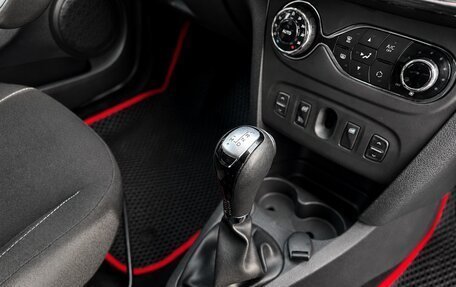 Renault Sandero II рестайлинг, 2017 год, 1 099 000 рублей, 30 фотография