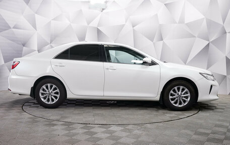 Toyota Camry, 2015 год, 1 773 000 рублей, 2 фотография