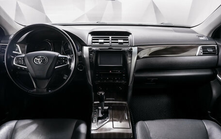 Toyota Camry, 2015 год, 1 773 000 рублей, 5 фотография