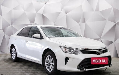 Toyota Camry, 2015 год, 1 773 000 рублей, 3 фотография