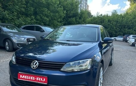 Volkswagen Jetta VI, 2014 год, 1 100 000 рублей, 1 фотография