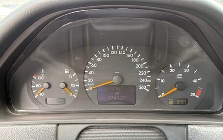 Mercedes-Benz E-Класс, 2000 год, 475 000 рублей, 20 фотография