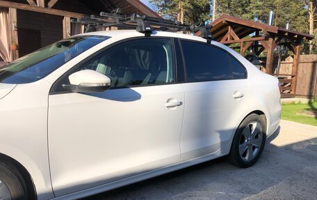 Volkswagen Jetta VI, 2014 год, 930 000 рублей, 3 фотография