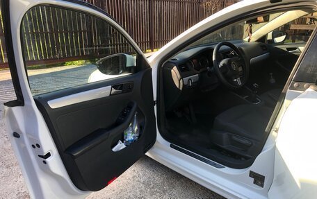 Volkswagen Jetta VI, 2014 год, 930 000 рублей, 11 фотография