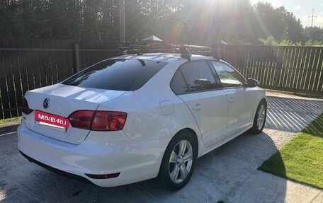 Volkswagen Jetta VI, 2014 год, 930 000 рублей, 6 фотография