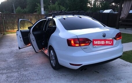 Volkswagen Jetta VI, 2014 год, 930 000 рублей, 26 фотография