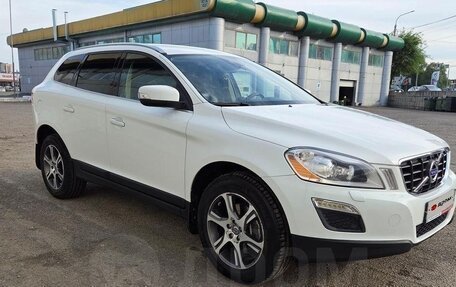 Volvo XC60 II, 2013 год, 1 800 000 рублей, 4 фотография