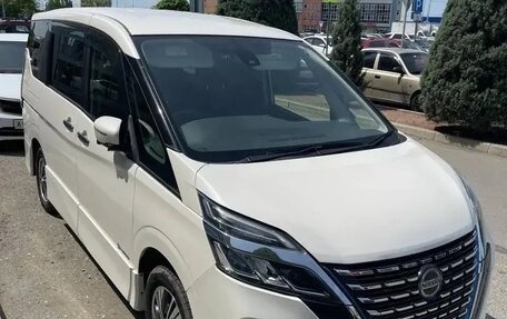 Nissan Serena IV, 2020 год, 2 200 000 рублей, 2 фотография