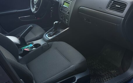 Volkswagen Jetta VI, 2014 год, 1 100 000 рублей, 20 фотография
