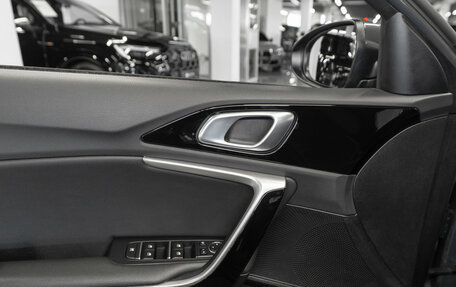 KIA cee'd III, 2021 год, 2 290 000 рублей, 14 фотография