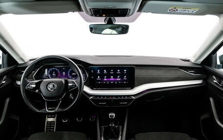 Mazda 6, 2019 год, 2 299 000 рублей, 12 фотография