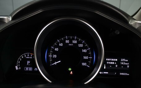 Honda Fit III, 2018 год, 1 360 000 рублей, 12 фотография