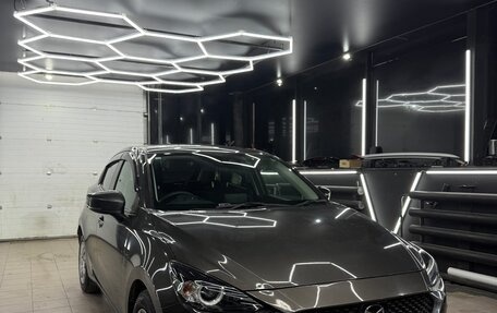 Mazda 2 III, 2020 год, 1 600 000 рублей, 2 фотография