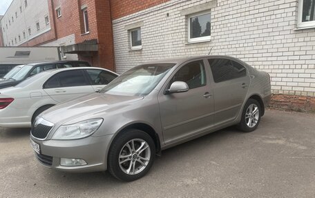 Skoda Octavia, 2011 год, 450 000 рублей, 2 фотография