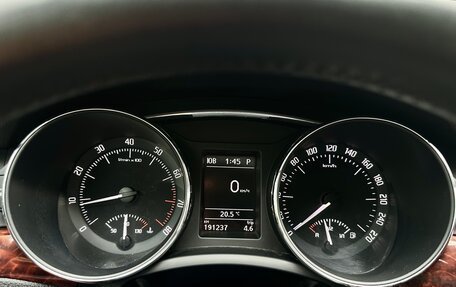 Skoda Superb III рестайлинг, 2012 год, 1 095 000 рублей, 7 фотография