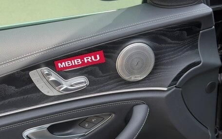 Mercedes-Benz E-Класс, 2020 год, 5 000 000 рублей, 17 фотография