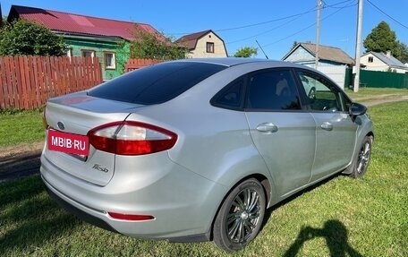 Ford Fiesta, 2015 год, 599 000 рублей, 5 фотография