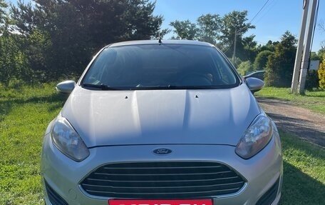Ford Fiesta, 2015 год, 599 000 рублей, 3 фотография