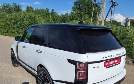 Land Rover Range Rover IV рестайлинг, 2018 год, 6 950 000 рублей, 4 фотография