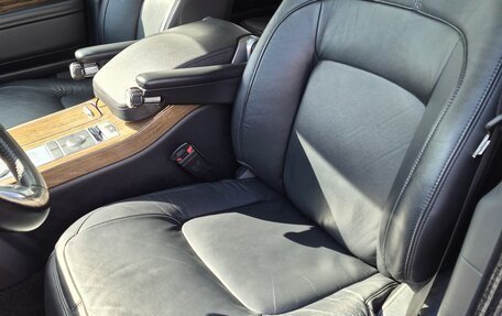Land Rover Range Rover IV рестайлинг, 2018 год, 6 950 000 рублей, 10 фотография