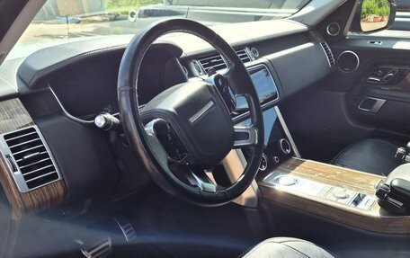 Land Rover Range Rover IV рестайлинг, 2018 год, 6 950 000 рублей, 9 фотография
