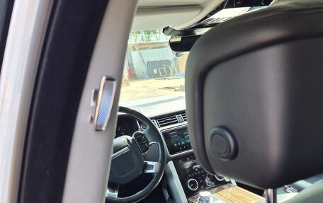 Land Rover Range Rover IV рестайлинг, 2018 год, 6 950 000 рублей, 15 фотография