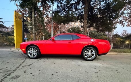 Dodge Challenger III рестайлинг 2, 2023 год, 6 000 000 рублей, 4 фотография