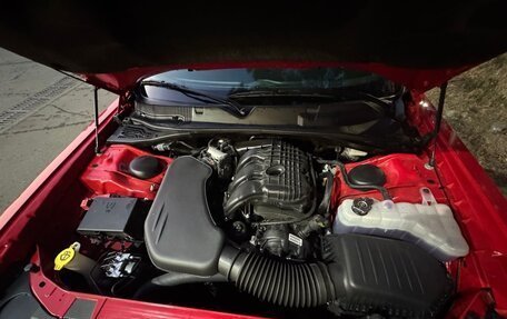 Dodge Challenger III рестайлинг 2, 2023 год, 6 000 000 рублей, 3 фотография